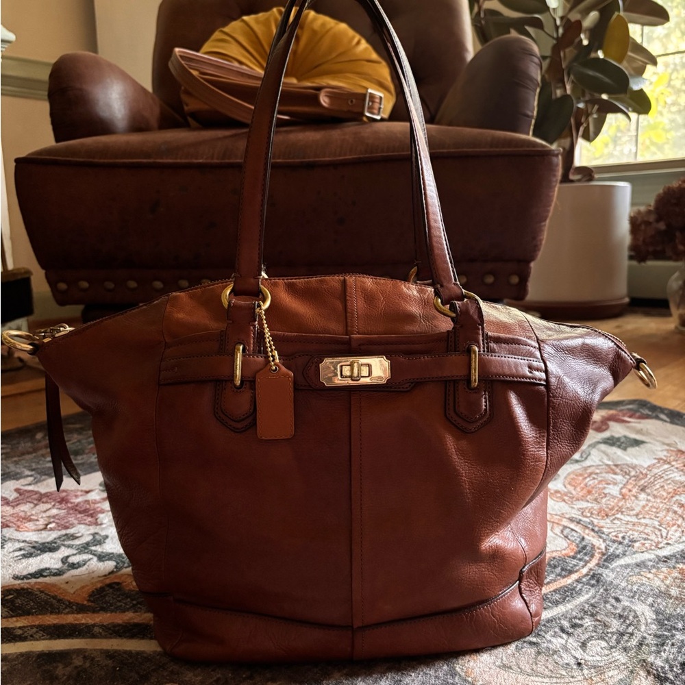 Coach Chelsea Satchel